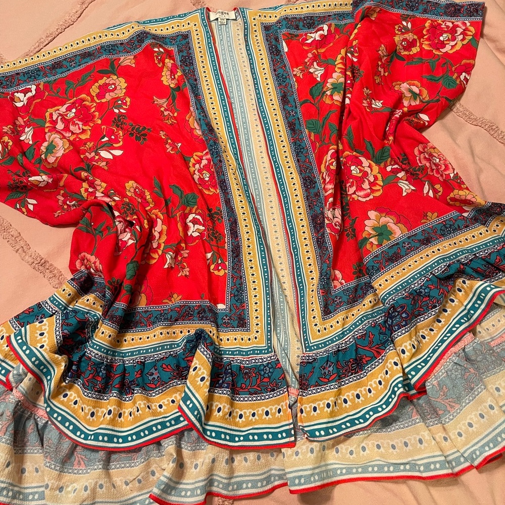 Umgee floral ruffle kimono